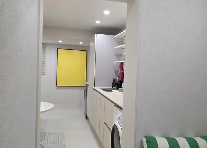 Apartment D-enough Private House For 6 *