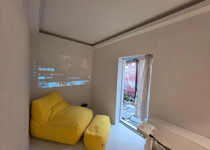 Apartment D-enough Private House For 6