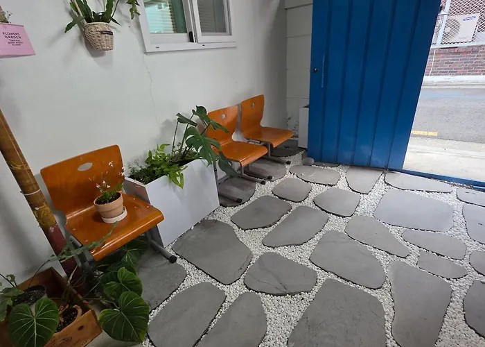 D-enough Private House For 6