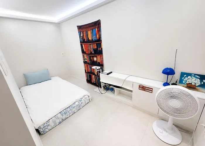 D-enough Private House For 6 Apartment